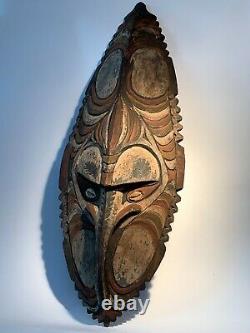 Fine mid-century board mask Papua New Guinea spirit oceanic ethno art sculpture