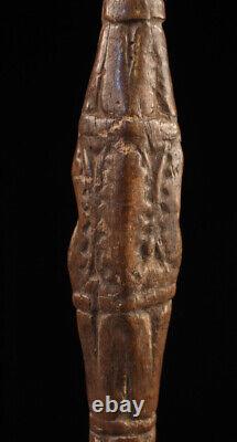 Fragment de pagaie, paddle top, sepik river, primitive art, papua new guinea