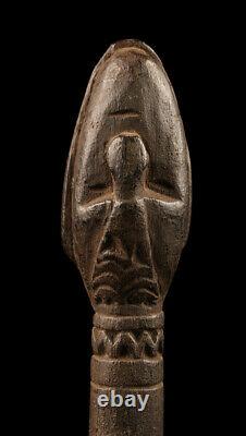 Fragment de pagaie, paddle top, sepik river, primitive art, papua new guinea