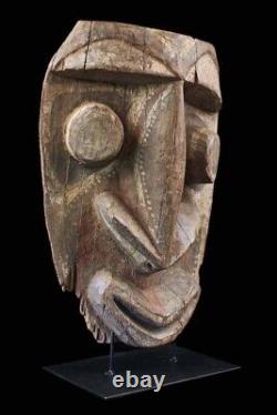 Fragment de poteau de case, house post, totem, oceanic art, papua new guinea