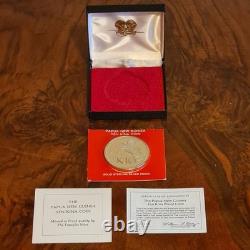 Franklin Mint 1975 PAPUA NEW GUINEA 10 KINA Sterling Silver coin in case + COA