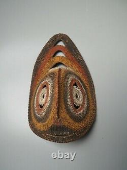 Good Small Oceanic Polynesian Papua New Guinea Woven Rattan Painted Yam Mask