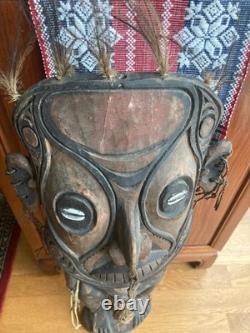 Iatmul wood figure, Sepik Region. Papua New Guinea tribal ancestral art