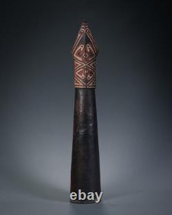 KUNDU from Urama Island in the Papuan Gulf, Papua New Guinea KUNDU from Urama Island in the Papuan Gulf, Papua New Guinea