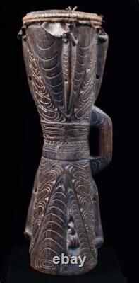 Kundu, hand drum, papua new guinea, oceanic art, traditional instrument