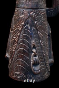 Kundu, hand drum, papua new guinea, oceanic art, traditional instrument