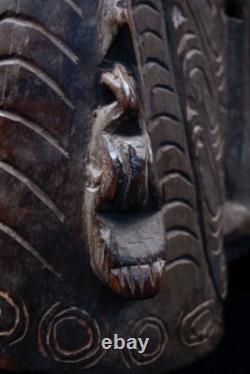 Kundu, hand drum, papua new guinea, oceanic art, traditional instrument