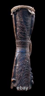 Kundu, hand drum, papua new guinea, oceanic art, traditional instrument