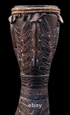 Kundu, hand drum, papua new guinea, oceanic art, traditional instrument