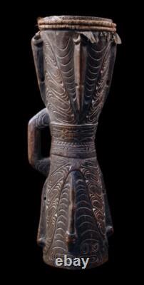 Kundu, hand drum, papua new guinea, oceanic art, traditional instrument