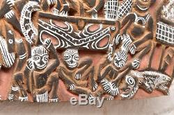 LARGE VINTAGE PAPUA NEW GUINEA KAMBOT CARVED WOOD RELIEF STORY BOARD 25 x12.5