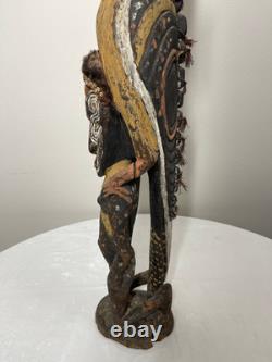 Large Papua New Guinea Sepik River Totem Figure Hand-Carved Wood Sculpture wit