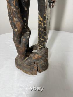 Large Papua New Guinea Sepik River Totem Figure Hand-Carved Wood Sculpture wit