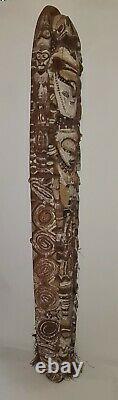 Large Ramu Papua New Guinea Area River Ceremonial Battle Shield C1960