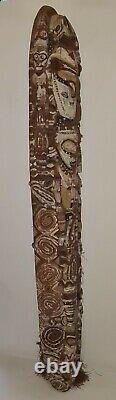 Large Ramu Papua New Guinea Area River Ceremonial Battle Shield C1960