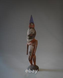 MALE ANCESTOR FIGURE, Sepik River, Papua New Guinea