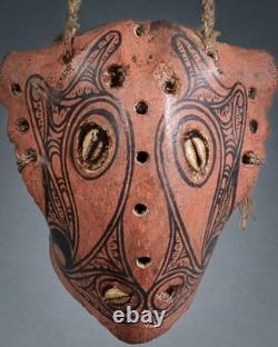 MASK, Pora Pora River, Lower Sepik River, Papua New Guinea MASK, Pora Pora River, Lower Sepik River, Papua New Guinea