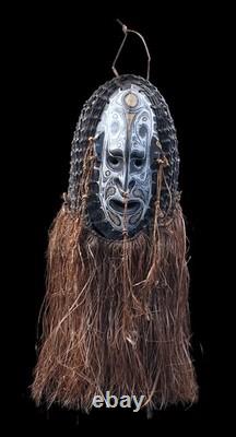 Masque Heaume, Iatmul Heaume mask, oceanic art, Tribal, Papua New Guinea, 103 cm