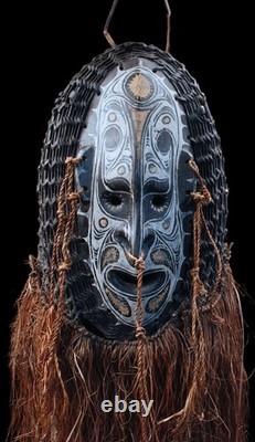 Masque Heaume, Iatmul Heaume mask, oceanic art, Tribal, Papua New Guinea, 103 cm