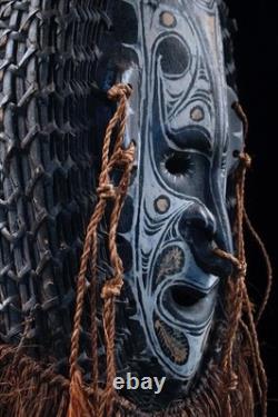 Masque Heaume, Iatmul Heaume mask, oceanic art, Tribal, Papua New Guinea, 103 cm