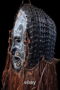 Masque Heaume, Iatmul Heaume mask, oceanic art, Tribal, Papua New Guinea, 103 cm
