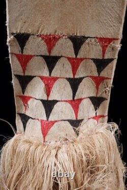 Masque baining, big baining mask, oceanic art, papua new guinea