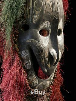 Masque de danse Iatmul, dancing spirit mask, papua new guinea
