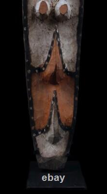 Masque garra, garra mask, oceanic art, Papua New Guinea, tribal art, sculpture