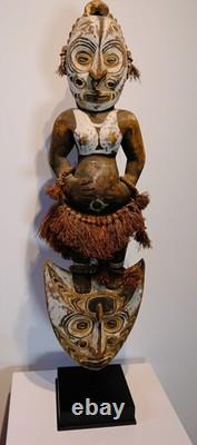 Middle Sepik Region, Papua New Guinea Suspension / Food Hook Figure 1950s