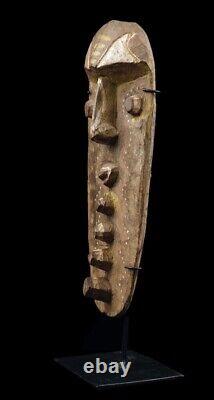 Minja figure, waskuk hills, Kwoma, oceanic tribal art, Papua New Guinea