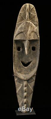 Minja figure, waskuk hills, nokuma, oceanic tribal art, papua new guinea