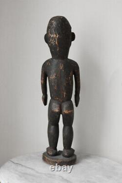 New Guinea, Papua, large ancestor figure