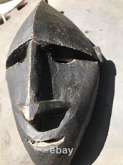 Nice Older Papua New Guinea Carved Spirit Mask