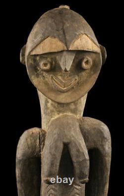 Nogwi figure, washkuk hills, nokuma, tribal art, papua new guinea