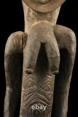 Nogwi figure, washkuk hills, nokuma, tribal art, papua new guinea