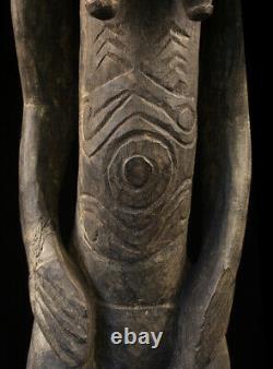 Nogwi figure, washkuk hills, nokuma, tribal art, papua new guinea