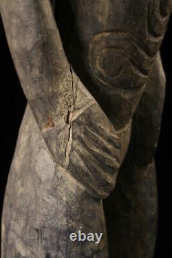 Nogwi figure, washkuk hills, nokuma, tribal art, papua new guinea