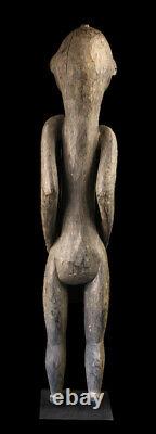 Nogwi figure, washkuk hills, nokuma, tribal art, papua new guinea