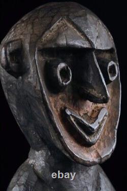 Nogwi figure, washkuk hills, nokuma, tribal art, papua new guinea, statue