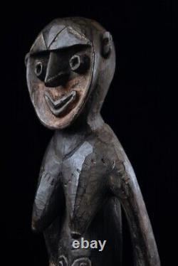 Nogwi figure, washkuk hills, nokuma, tribal art, papua new guinea, statue