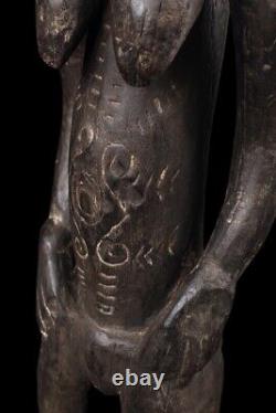 Nogwi figure, waskuk hills, nokuma, oceanic tribal art, papua new guinea, statue