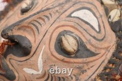 OLD Oceanic Tribal Carved Mask Papau New Guinea Sepik River Region 20th Century