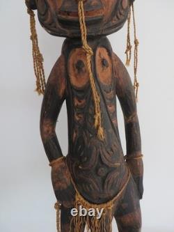 Ocean art, tribal art. Ancestor wooden sculpture Sepik River Papua New Guinea