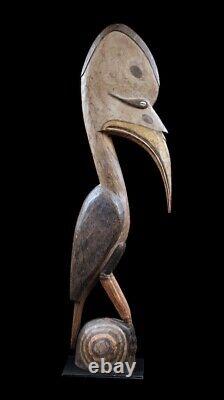 Oiseau sculpté, carved bird, oceanic art, papua new guinea, Papua New Guinea