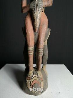 Old Ancestor Male Statue with Bird, Sawos, PNG, Papua New Guinea, Oceanic
