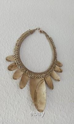 Old Chief's Necklace, Dani Tribe Balloon Valley Papua New Guinea Tribal ethnic