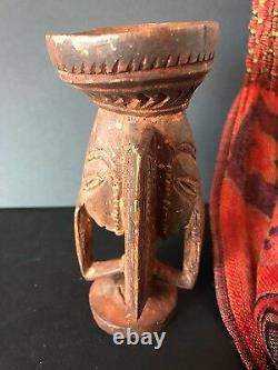 Old Papua New Guinea Carved Wooden Sepik River Paint Pot (d) one of a unique