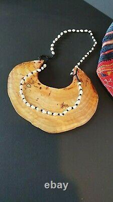 Old Papua New Guinea Kina Shell Necklace beautiful collection piece