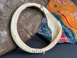 Old Papua New Guinea Sea Shell Bangle Bracelet