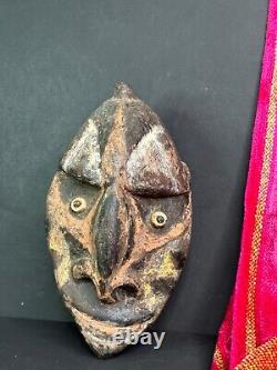 Old Papua New Guinea Sepik River Carved Wooden Head